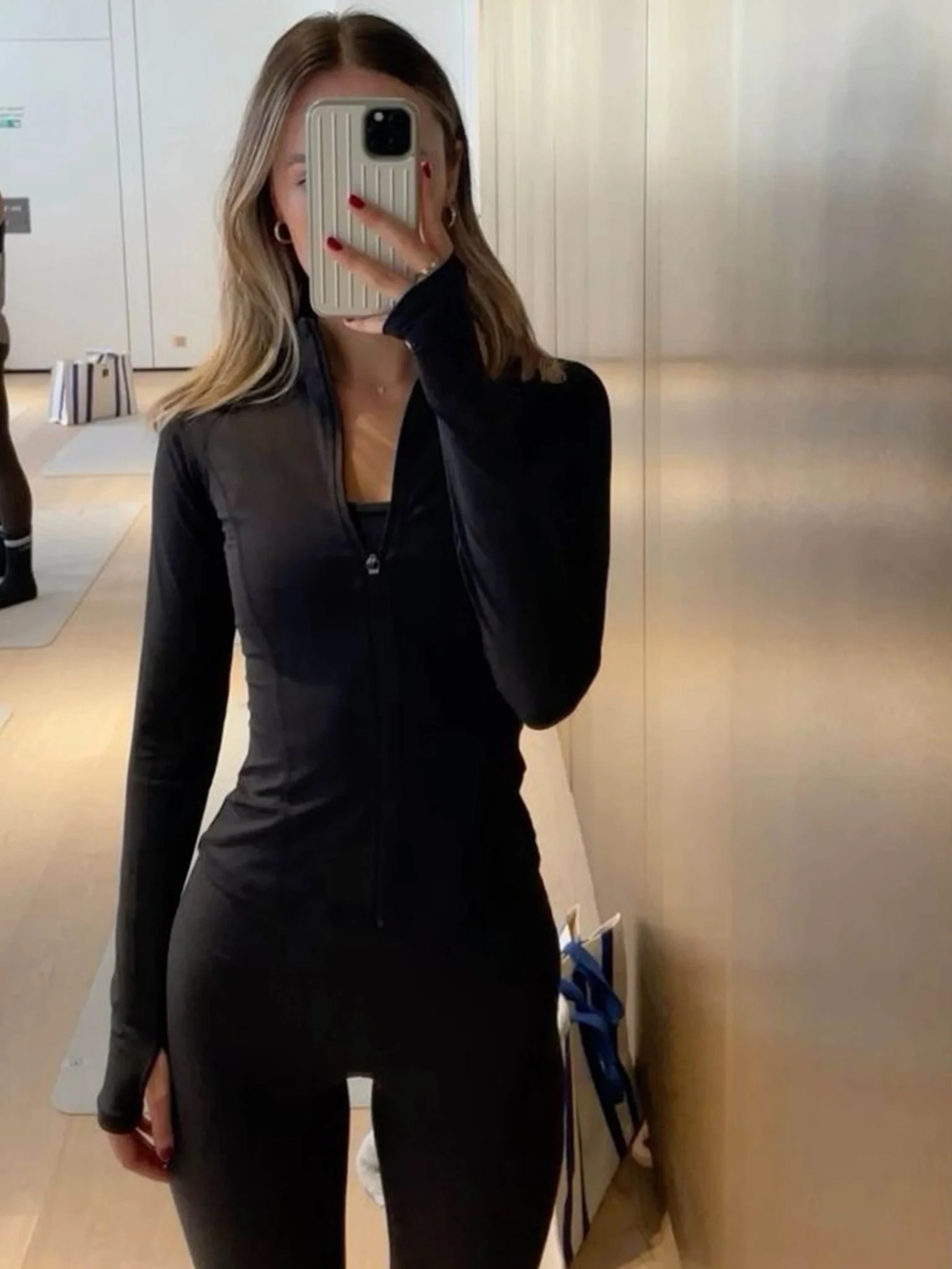 Thumbnail 11
